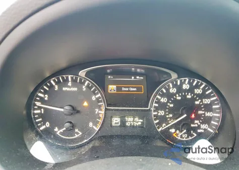 2015 Nissan Altima 2.5 z USA, uszkodzony, nr VIN 1N4AL3AP6FN394792